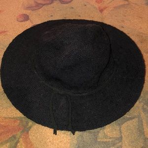 ✨SOLD!✨ Kendall & Kylie woven sun hat